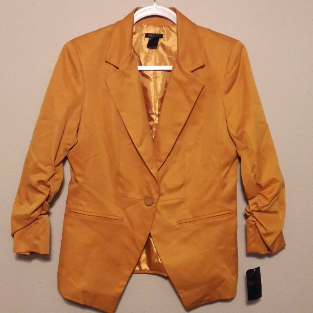 NWT Mustard Cinched Sleeve Blazer - New Options